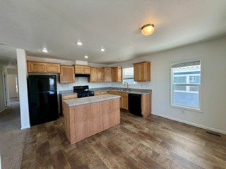 Featured Image #4 for 3751 S. Nellis Blvd., 0057 at Pueblo del Sol Manufactured Housing Community