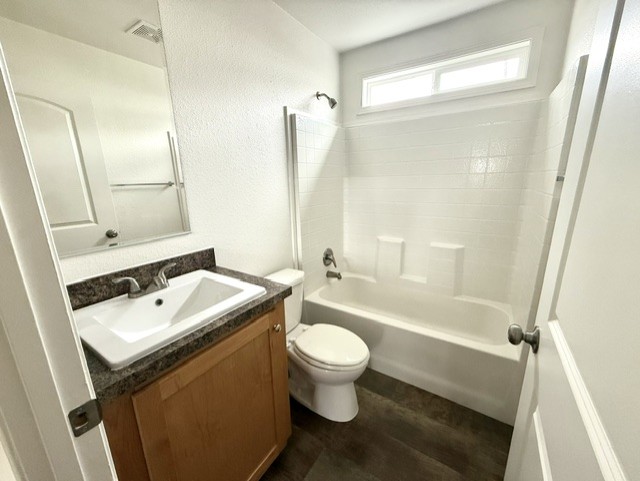Gallery for 3751 S. Nellis Blvd, 0421 at 3751 S. Nellis Blvd: Image 8 of 10